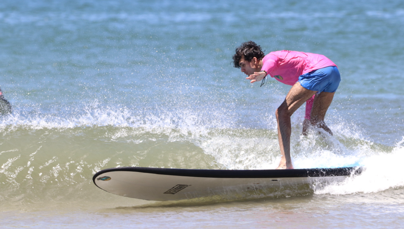Surfing - Catching Waves